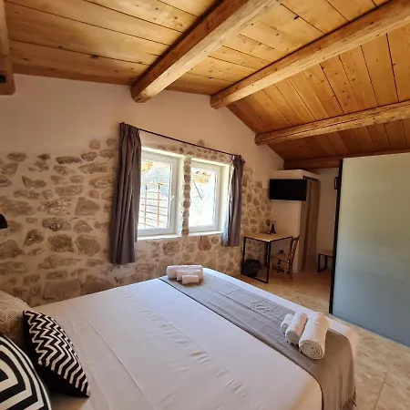 Le Mangiatoie Del Cavaliere Couette-café